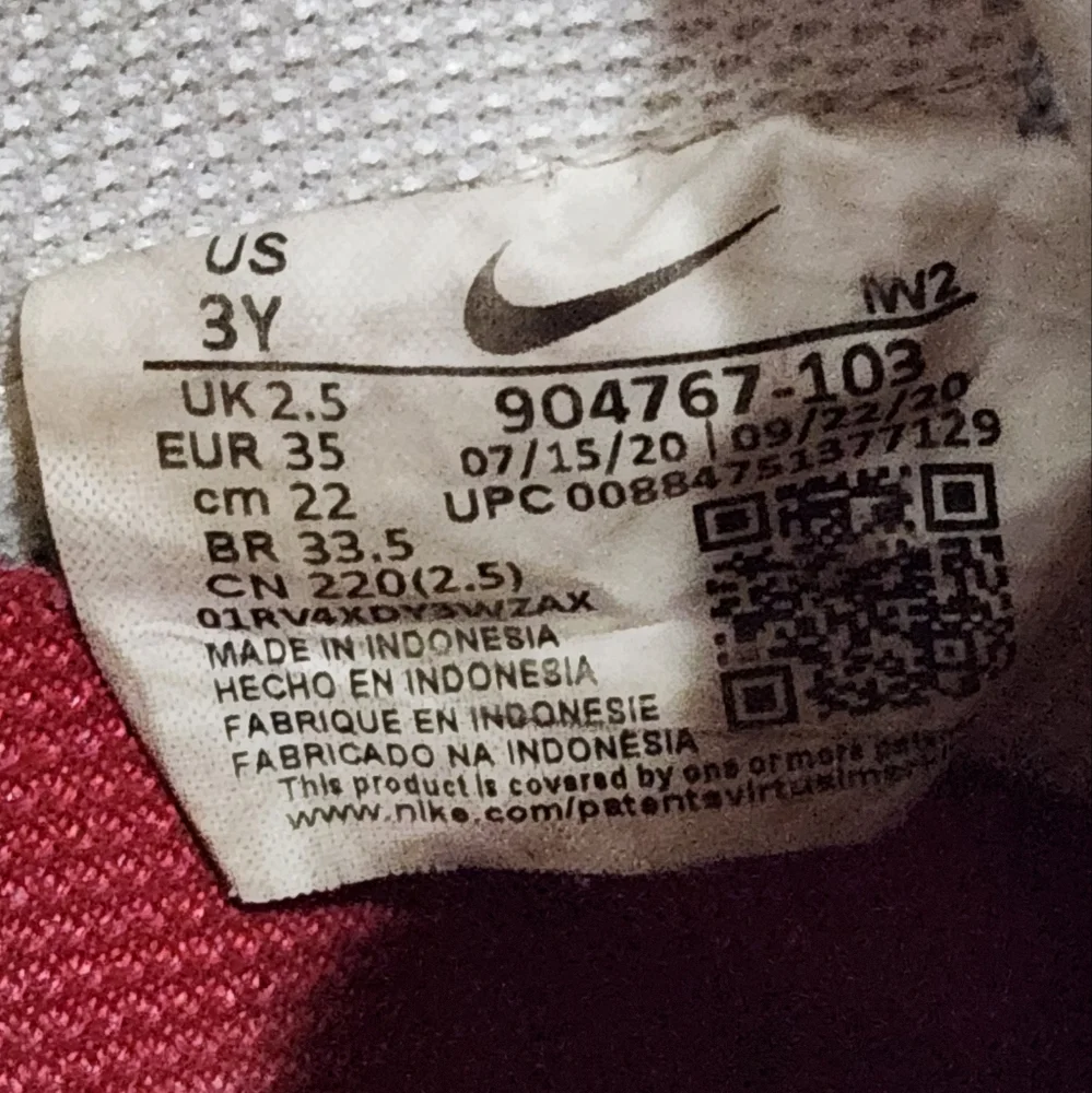 Nike Cortez basic sneakers velcro straps size 3 youth
